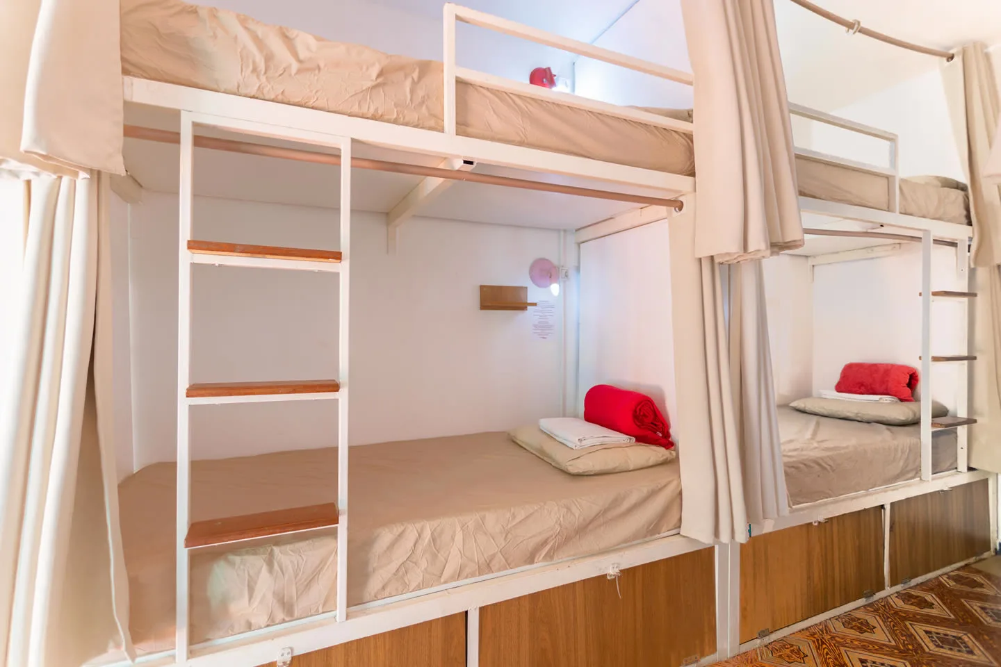 Quartos Coletivos — acomodação compartilhados do Hostel da Vila em Ilhabela
