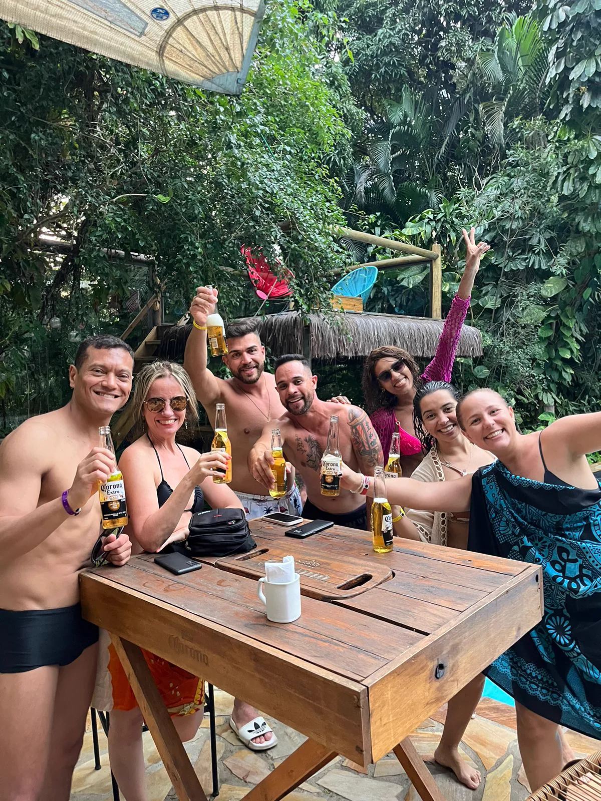 Espaço de convivência do Hostel da Vila em Ilhabela